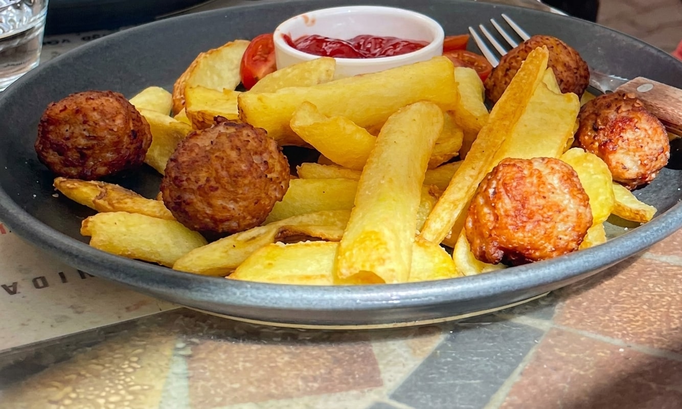 Meatballs with French Fries and Ketchup